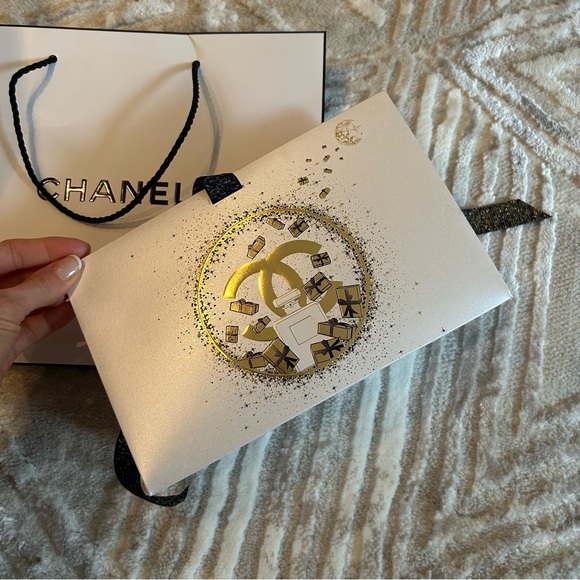CHANEL Gift Packaging NIB - Picture 5 of 12